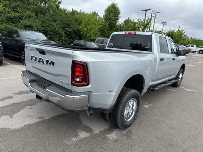 2026 RAM 3500 RAM 3500 TRADESMAN CREW CAB 4X4 8' BOX