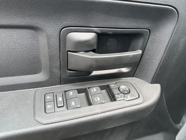 2026 RAM 3500 RAM 3500 TRADESMAN CREW CAB 4X4 8' BOX