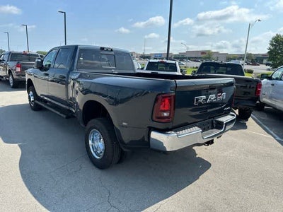 2026 RAM 3500 RAM 3500 TRADESMAN CREW CAB 4X4 8' BOX