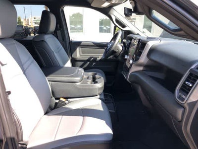 2026 RAM 3500 RAM 3500 TRADESMAN CREW CAB 4X4 8' BOX
