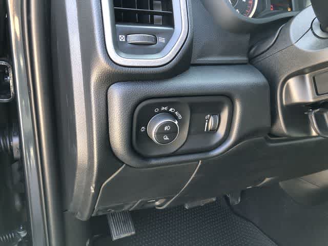 2026 RAM 3500 RAM 3500 TRADESMAN CREW CAB 4X4 8' BOX