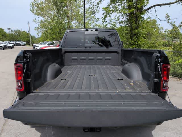 2026 RAM 3500 RAM 3500 TRADESMAN CREW CAB 4X4 8' BOX
