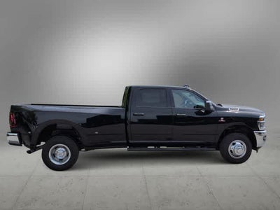 2026 RAM 3500 RAM 3500 TRADESMAN CREW CAB 4X4 8' BOX