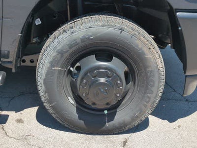 2026 RAM 3500 RAM 3500 TRADESMAN CREW CAB 4X4 8' BOX