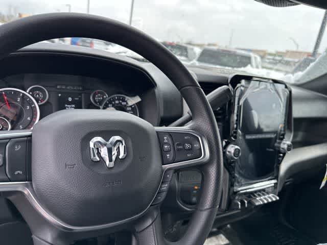 2026 RAM 3500 RAM 3500 TRADESMAN CREW CAB 4X4 8' BOX