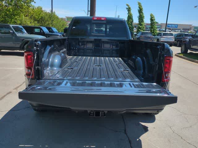2026 RAM 3500 RAM 3500 TRADESMAN CREW CAB 4X4 8' BOX