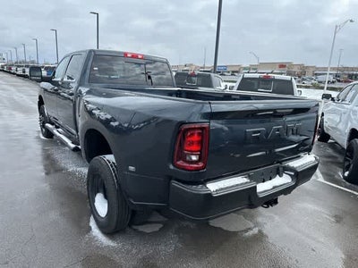 2026 RAM 3500 RAM 3500 TRADESMAN CREW CAB 4X4 8' BOX