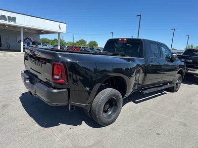 2026 RAM 3500 RAM 3500 TRADESMAN CREW CAB 4X4 8' BOX