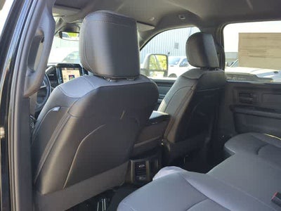 2026 RAM 3500 RAM 3500 TRADESMAN CREW CAB 4X4 8' BOX