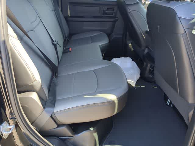 2026 RAM 3500 RAM 3500 TRADESMAN CREW CAB 4X4 8' BOX