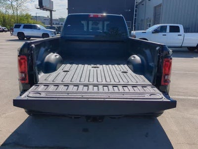 2026 RAM 3500 RAM 3500 TRADESMAN CREW CAB 4X4 8' BOX