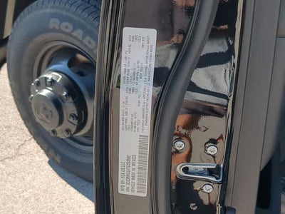 2026 RAM 3500 RAM 3500 TRADESMAN CREW CAB 4X4 8' BOX