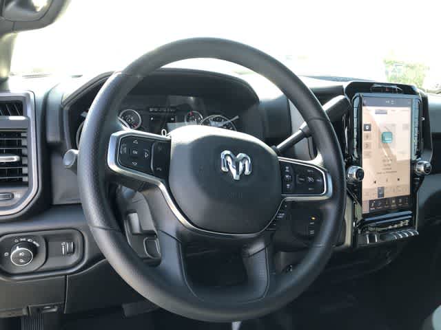 2026 RAM 3500 RAM 3500 TRADESMAN CREW CAB 4X4 8' BOX