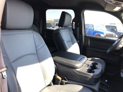 2026 RAM 3500 RAM 3500 TRADESMAN CREW CAB 4X4 8' BOX