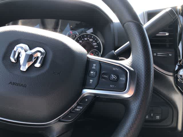 2026 RAM 3500 RAM 3500 TRADESMAN CREW CAB 4X4 8' BOX