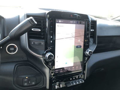 2026 RAM 3500 RAM 3500 TRADESMAN CREW CAB 4X4 8' BOX