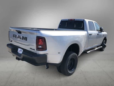 2026 RAM 3500 RAM 3500 TRADESMAN CREW CAB 4X4 8' BOX