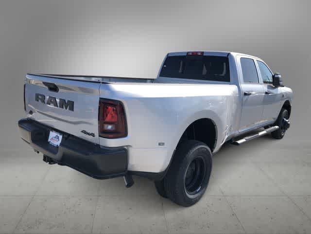 2026 RAM 3500 RAM 3500 TRADESMAN CREW CAB 4X4 8' BOX