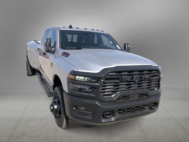 2026 RAM 3500 RAM 3500 TRADESMAN CREW CAB 4X4 8' BOX