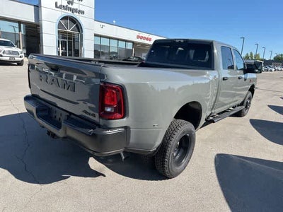 2026 RAM 3500 RAM 3500 TRADESMAN CREW CAB 4X4 8' BOX