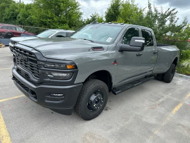 2026 RAM 3500 RAM 3500 TRADESMAN CREW CAB 4X4 8' BOX