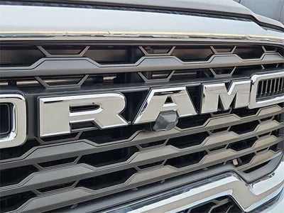 2026 RAM 3500 RAM 3500 TRADESMAN CREW CAB 4X4 8' BOX