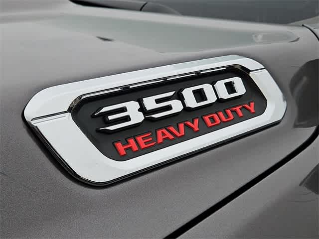 2026 RAM 3500 RAM 3500 TRADESMAN CREW CAB 4X4 8' BOX