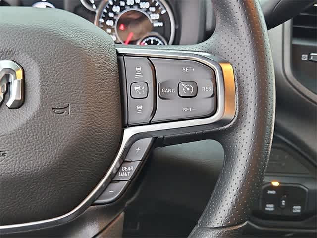 2026 RAM 3500 RAM 3500 TRADESMAN CREW CAB 4X4 8' BOX