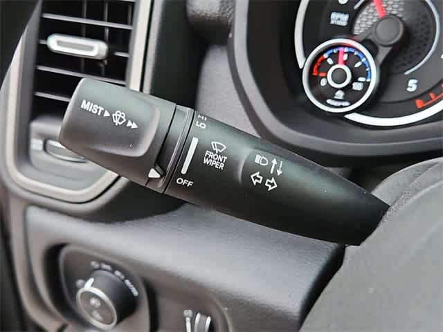 2026 RAM 3500 RAM 3500 TRADESMAN CREW CAB 4X4 8' BOX