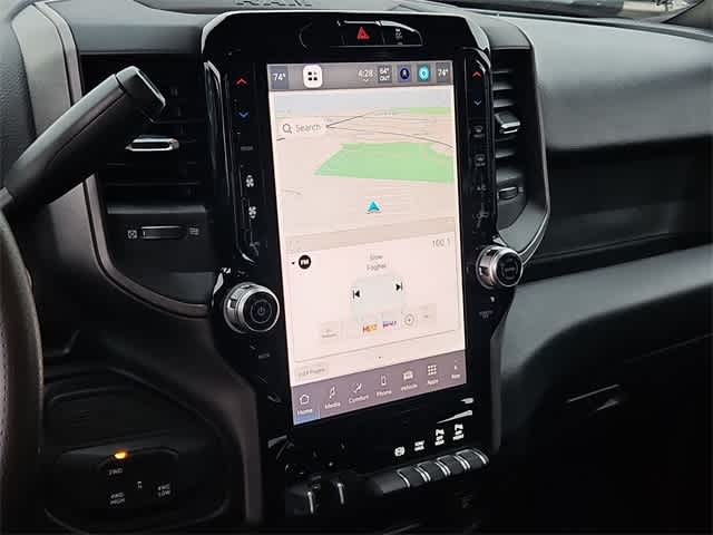 2026 RAM 3500 RAM 3500 TRADESMAN CREW CAB 4X4 8' BOX