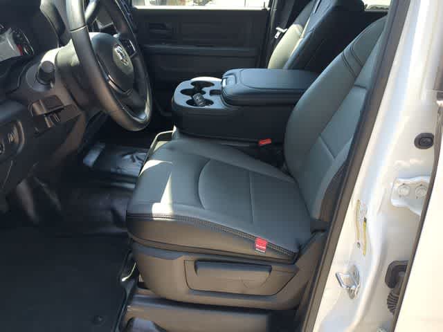 2026 RAM 3500 RAM 3500 TRADESMAN CREW CAB 4X4 8' BOX