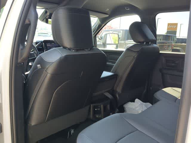 2026 RAM 3500 RAM 3500 TRADESMAN CREW CAB 4X4 8' BOX