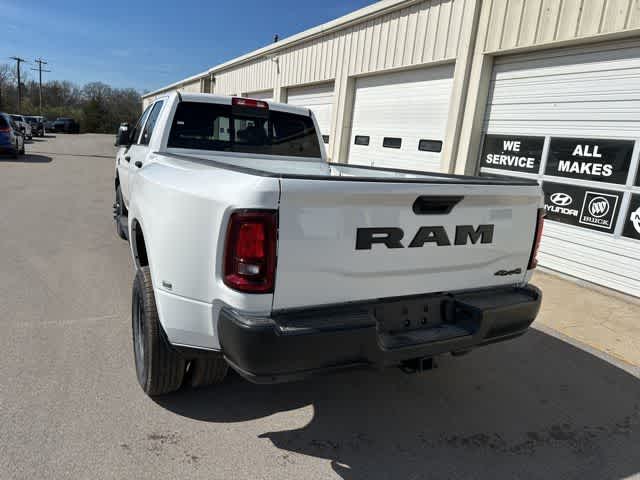2026 RAM 3500 RAM 3500 TRADESMAN CREW CAB 4X4 8' BOX