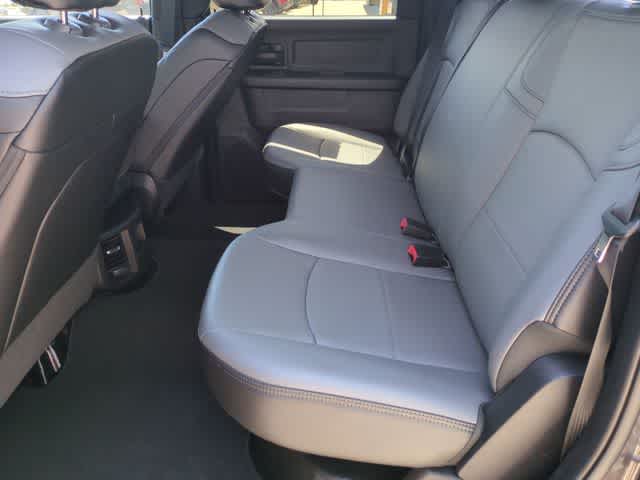 2026 RAM 3500 RAM 3500 TRADESMAN CREW CAB 4X4 8' BOX