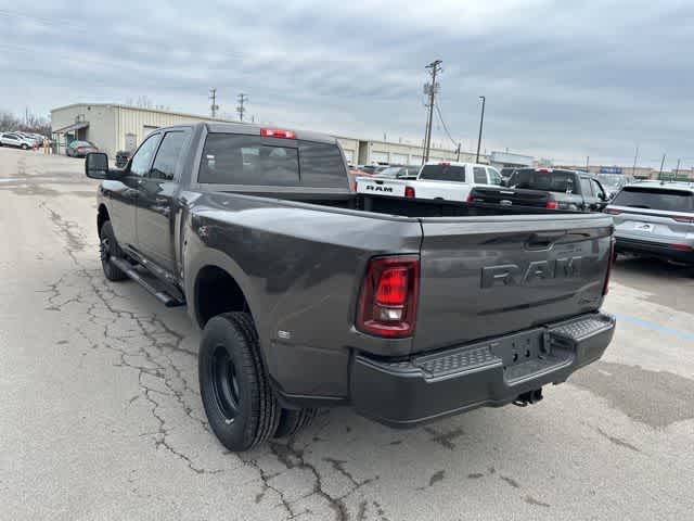 2026 RAM 3500 RAM 3500 TRADESMAN CREW CAB 4X4 8' BOX