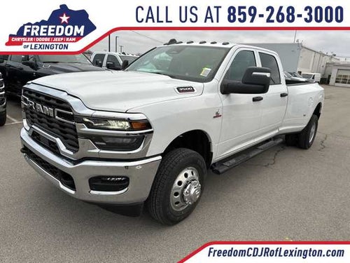 2026 RAM 3500 RAM 3500 TRADESMAN CREW CAB 4X4 8' BOX