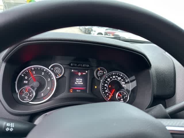 2026 RAM 3500 RAM 3500 TRADESMAN CREW CAB 4X4 8' BOX