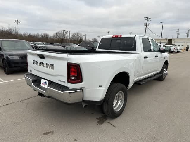 2026 RAM 3500 RAM 3500 TRADESMAN CREW CAB 4X4 8' BOX