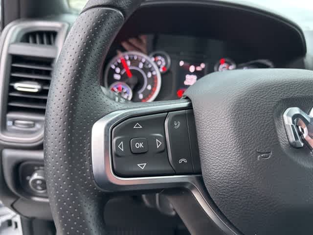 2026 RAM 3500 RAM 3500 TRADESMAN CREW CAB 4X4 8' BOX