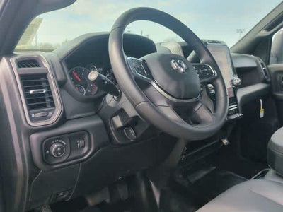 2026 RAM 3500 RAM 3500 TRADESMAN CREW CAB 4X4 8' BOX