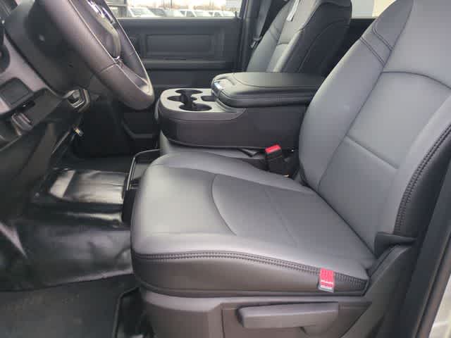 2026 RAM 3500 RAM 3500 TRADESMAN CREW CAB 4X4 8' BOX