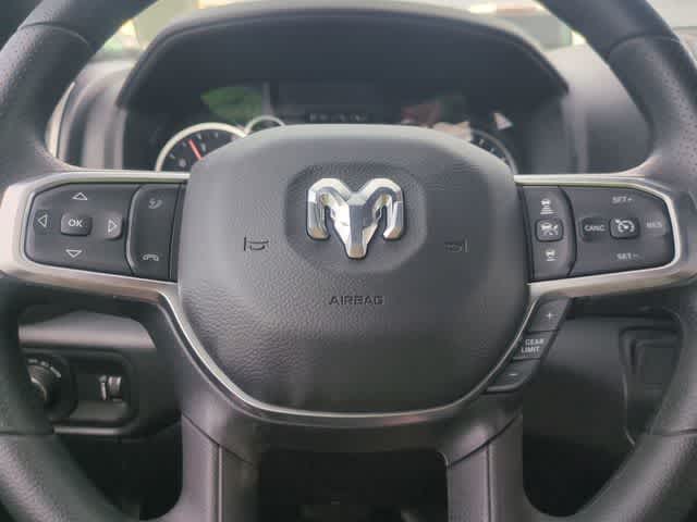 2026 RAM 3500 RAM 3500 TRADESMAN CREW CAB 4X4 8' BOX