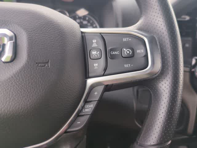 2026 RAM 3500 RAM 3500 TRADESMAN CREW CAB 4X4 8' BOX