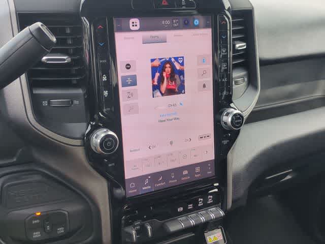 2026 RAM 3500 RAM 3500 TRADESMAN CREW CAB 4X4 8' BOX