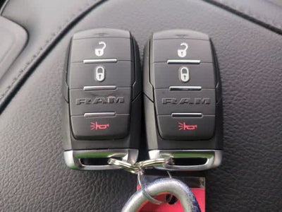 2026 RAM 3500 RAM 3500 TRADESMAN CREW CAB 4X4 8' BOX