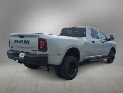 2026 RAM 3500 RAM 3500 TRADESMAN CREW CAB 4X4 8' BOX