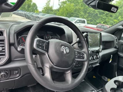 2026 RAM 3500 RAM 3500 TRADESMAN CREW CAB 4X4 8' BOX