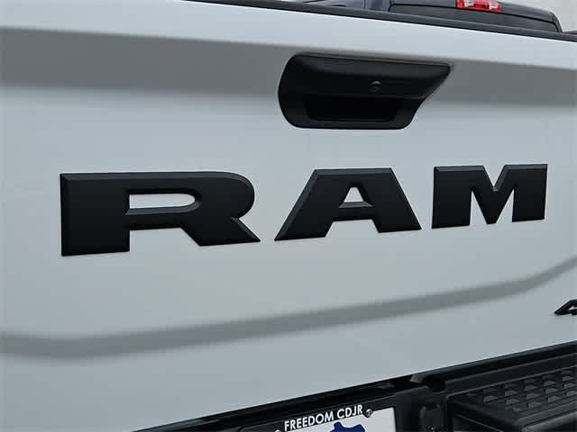 2026 RAM 3500 RAM 3500 TRADESMAN CREW CAB 4X4 8' BOX