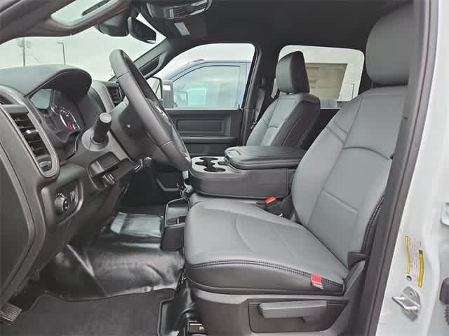 2026 RAM 3500 RAM 3500 TRADESMAN CREW CAB 4X4 8' BOX