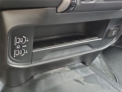 2026 RAM 3500 RAM 3500 TRADESMAN CREW CAB 4X4 8' BOX